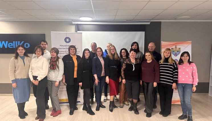 photo_5276201748311773595_y